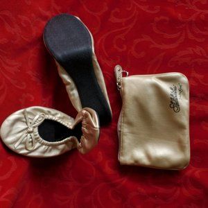 Sidekicks Heelin' Good XL Folding Ballet Flats with Purse - EUC - Metallic Gold